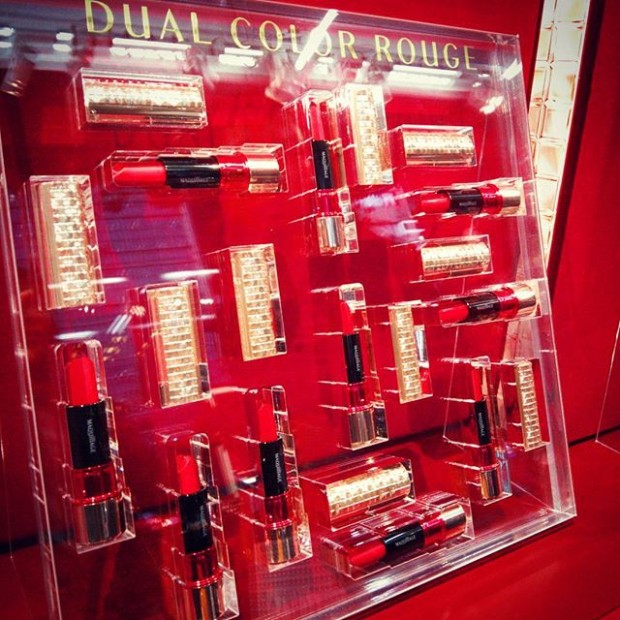 shiseido_LadyRed_display_20151120-29